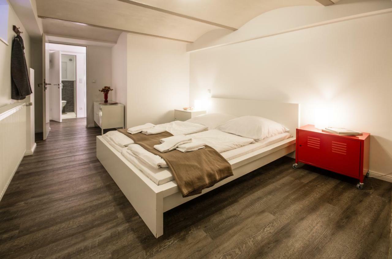 Apartamento Quiet Courtyard